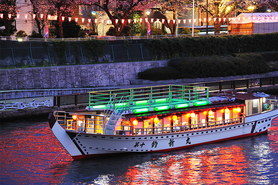 traditional japanese yakatabune dinner cruise