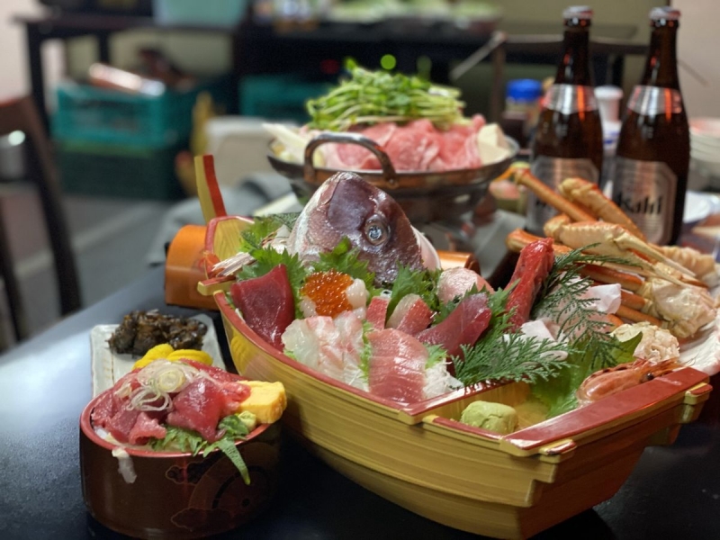 18船 食事